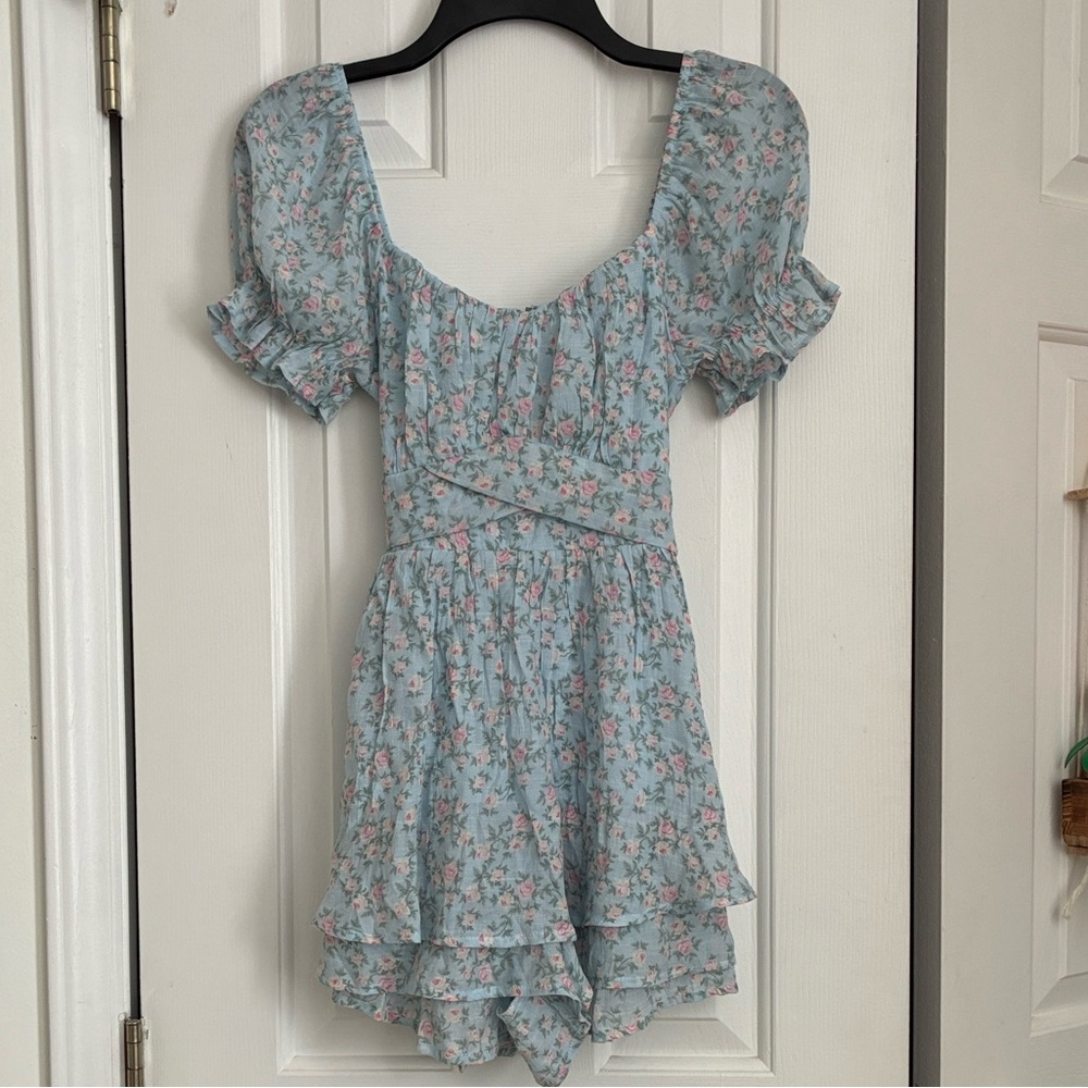 Altar'd State Light Blue Floral Puff Sleeve Blouse